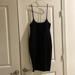 NEVER WORN Fashion Nova midi dress/skirt size Medium